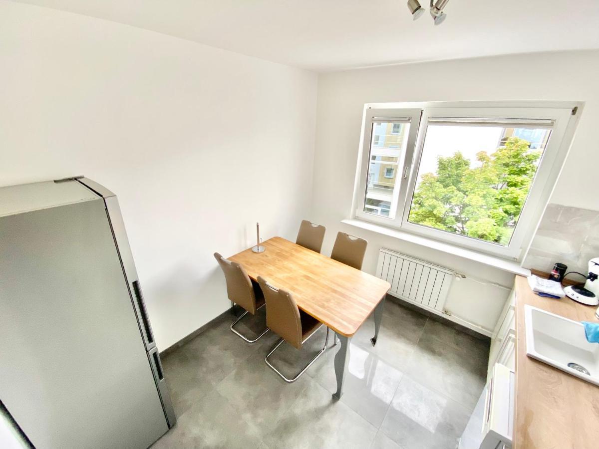 Zentral Gelegene 2 Zi. Wohnung Naehe Innenstadt/Hbf Wolfsburg Eksteriør billede